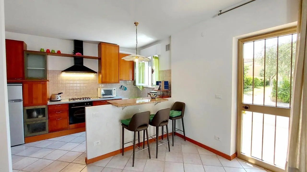 Narcisa Patio Apartment Bardolino